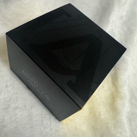 Invicta Wildflower Women's Watch 33mm Gold Tone (69218) - Picture 7 of 7